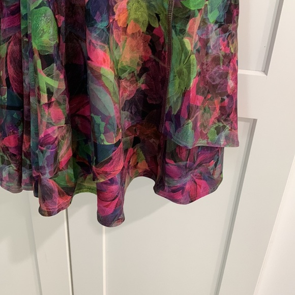 Lululemon dress - Picture 3 of 5